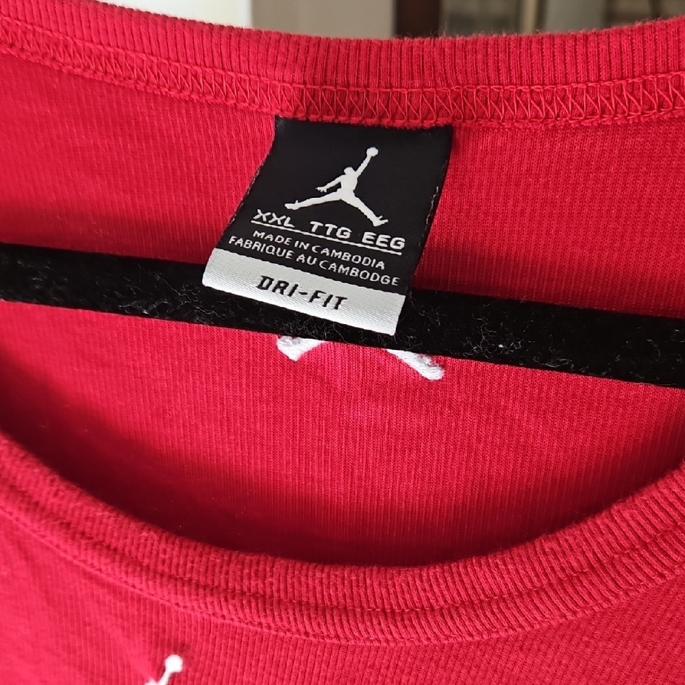 Jordan Red Sleeveless Athletic Tank Top with White Jumpman - Picture 2 of 3